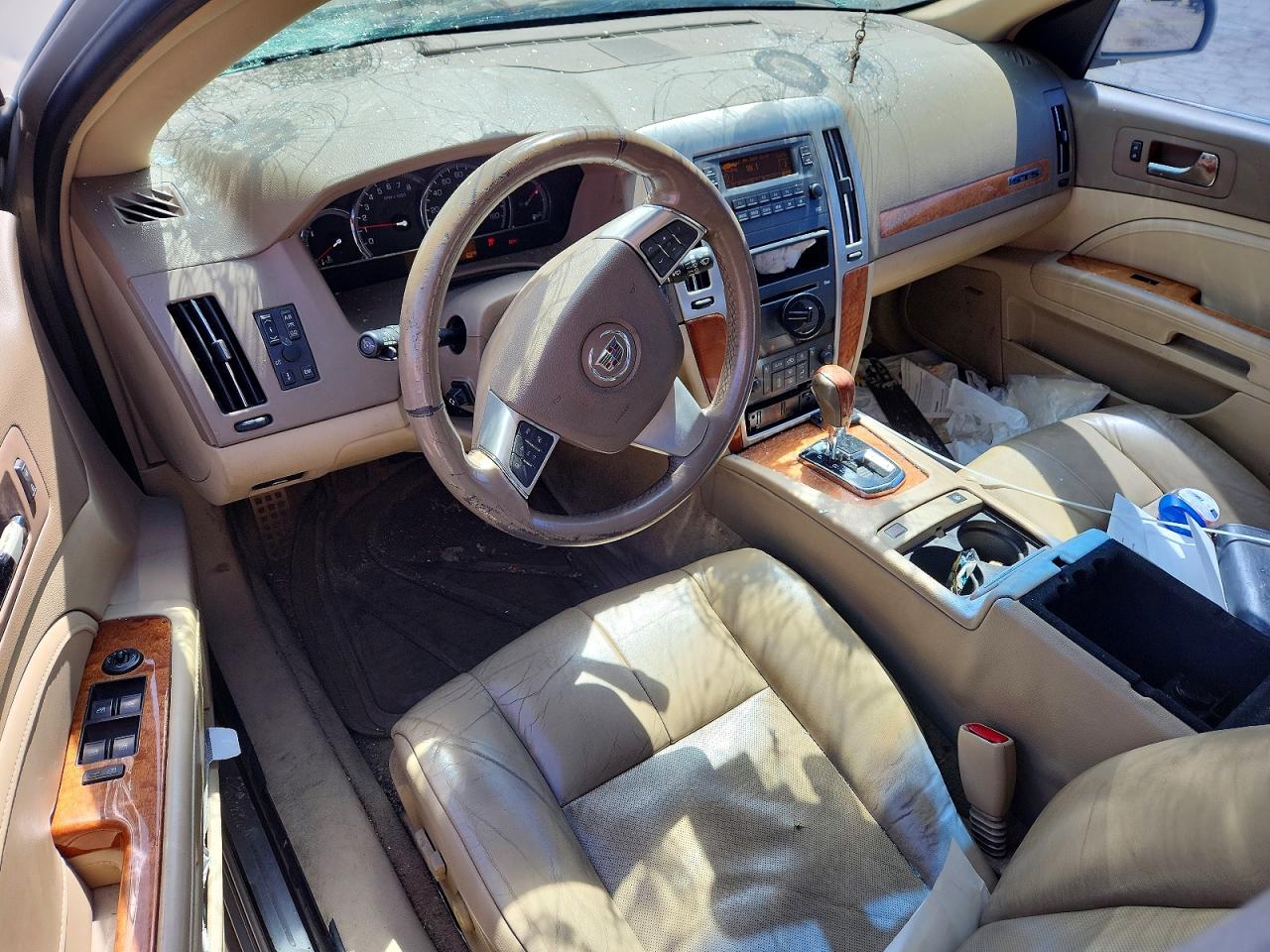 Cadillac STS