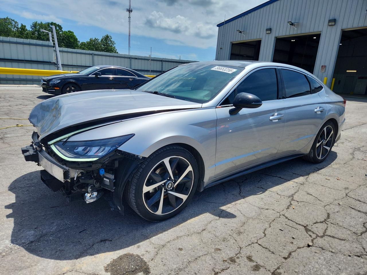 Salvage Hyundai SONATA Image