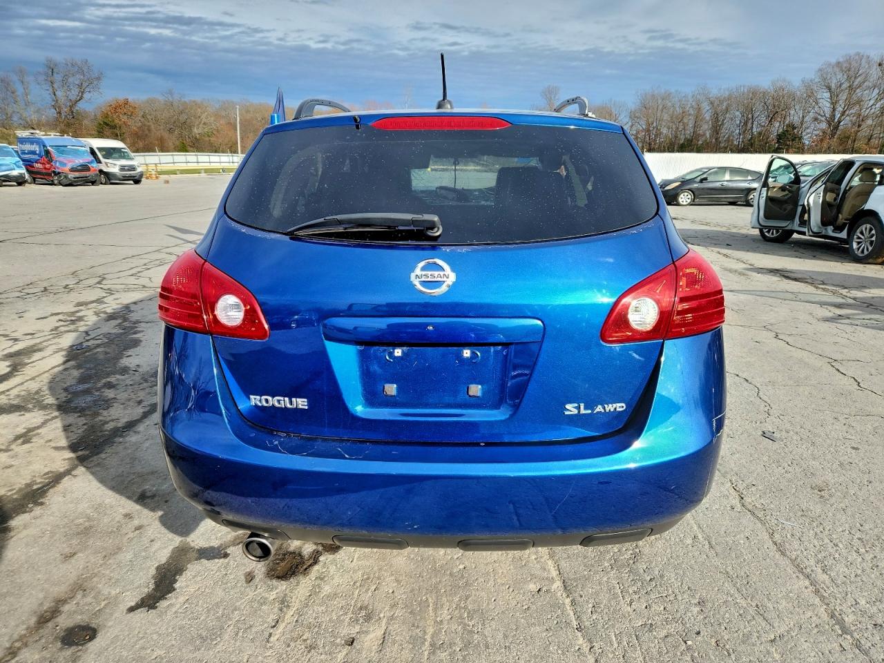 Nissan Rogue S