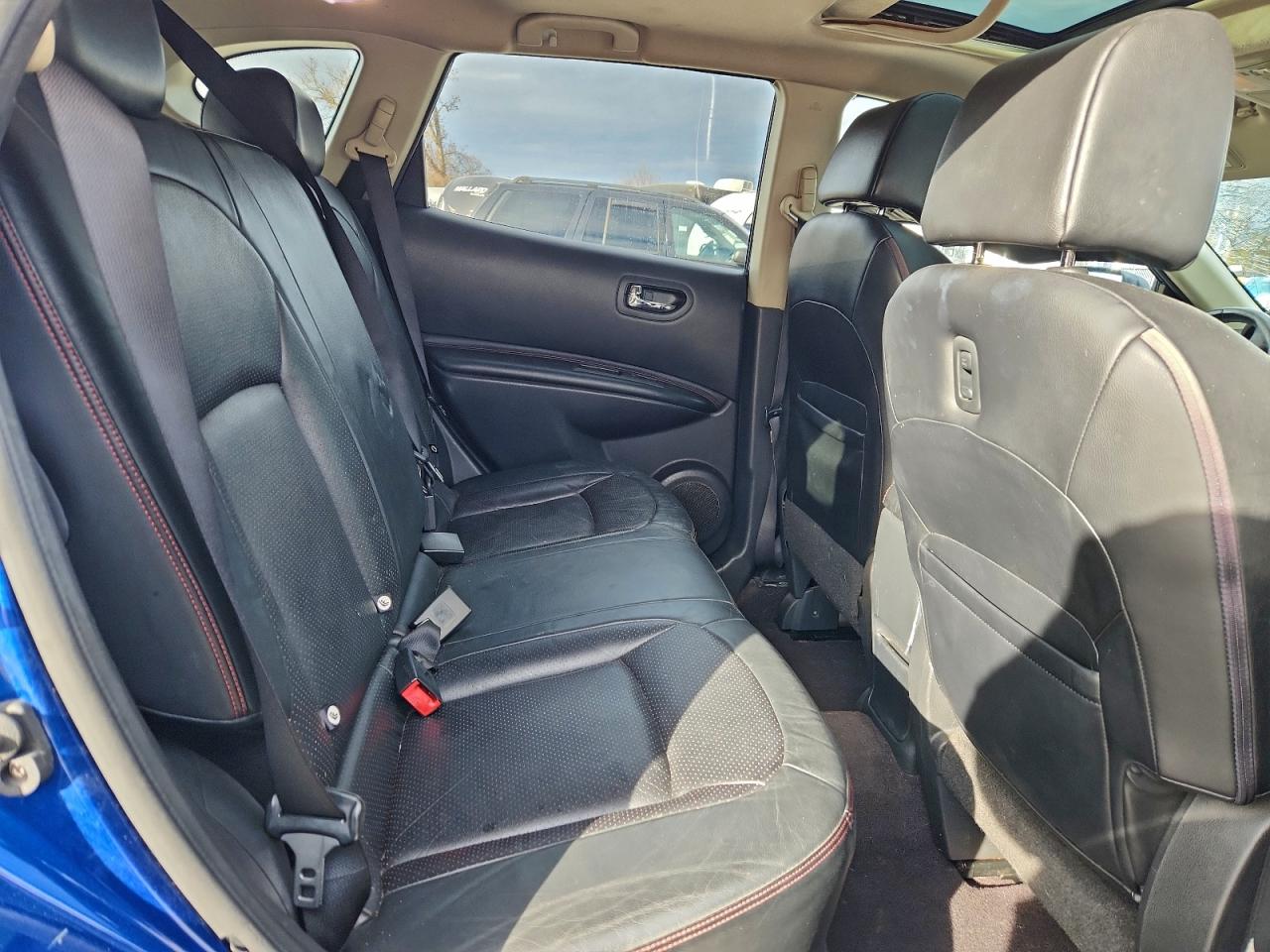 Nissan Rogue S