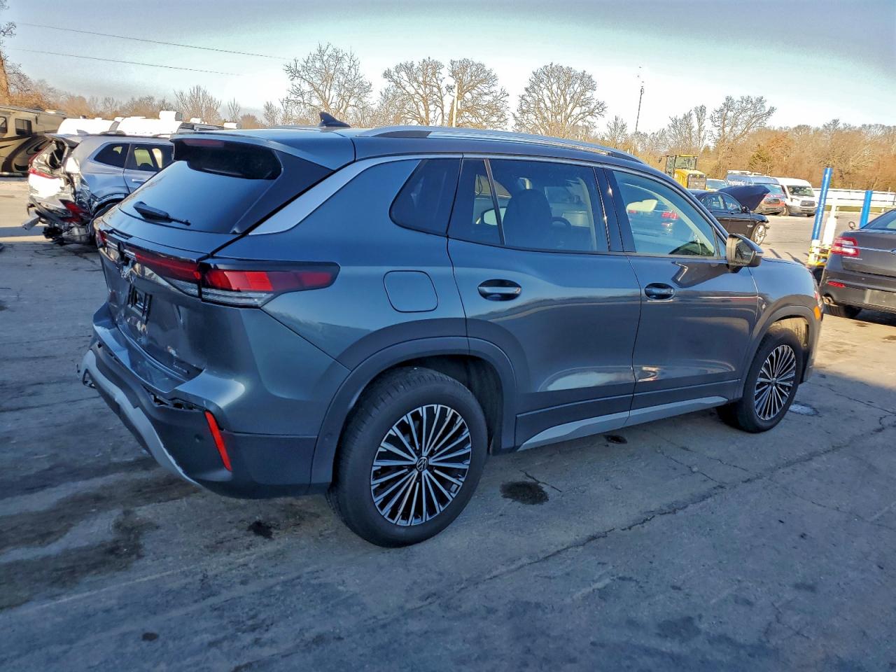 Volkswagen Tiguan S