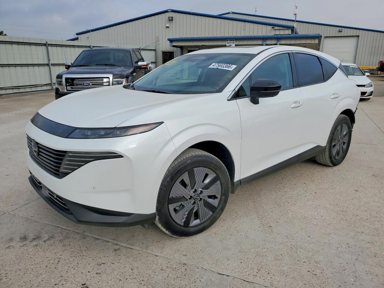 Salvage Nissan Murano Image