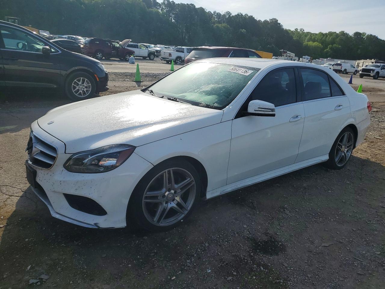Salvage Mercedes-Benz E-Class Image