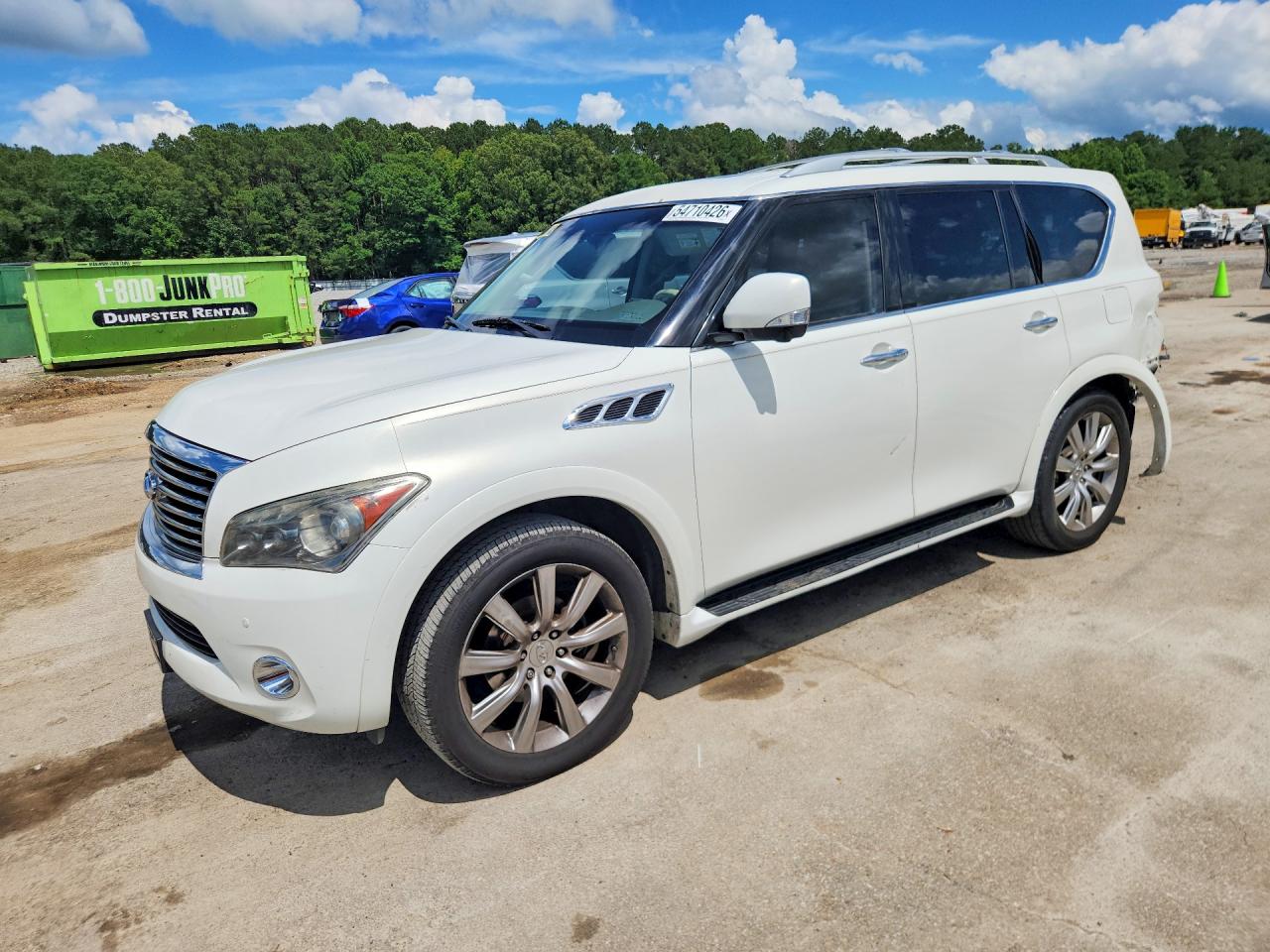 Salvage INFINITI Qx Image