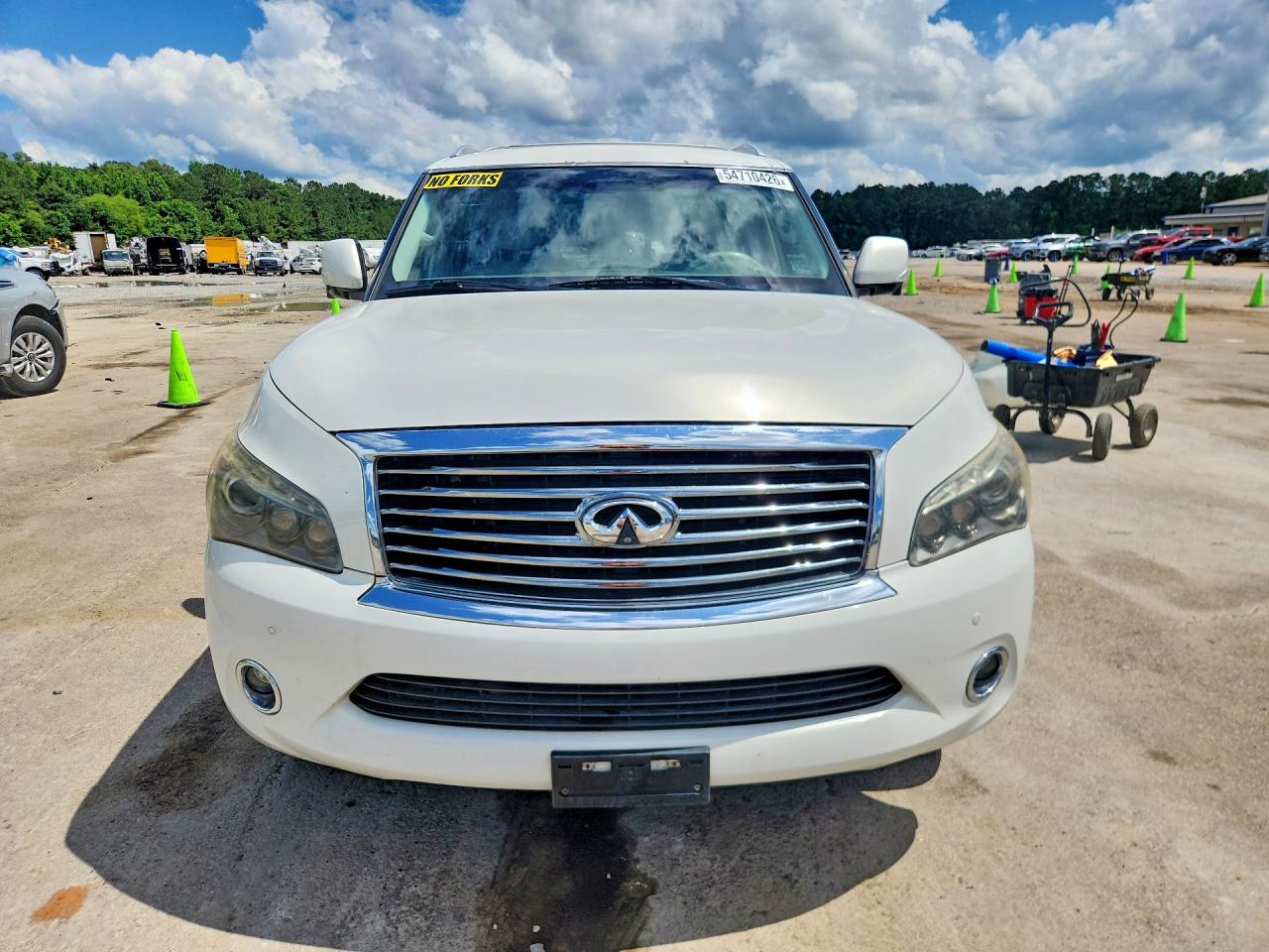 INFINITI Qx
