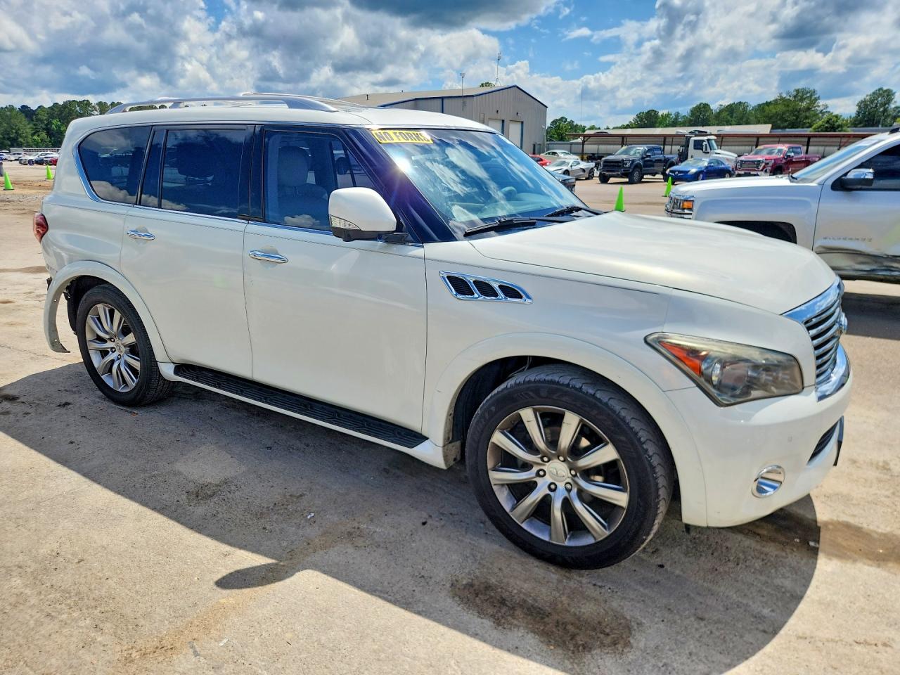 INFINITI Qx