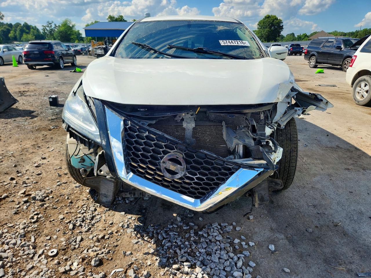 Nissan Murano S
