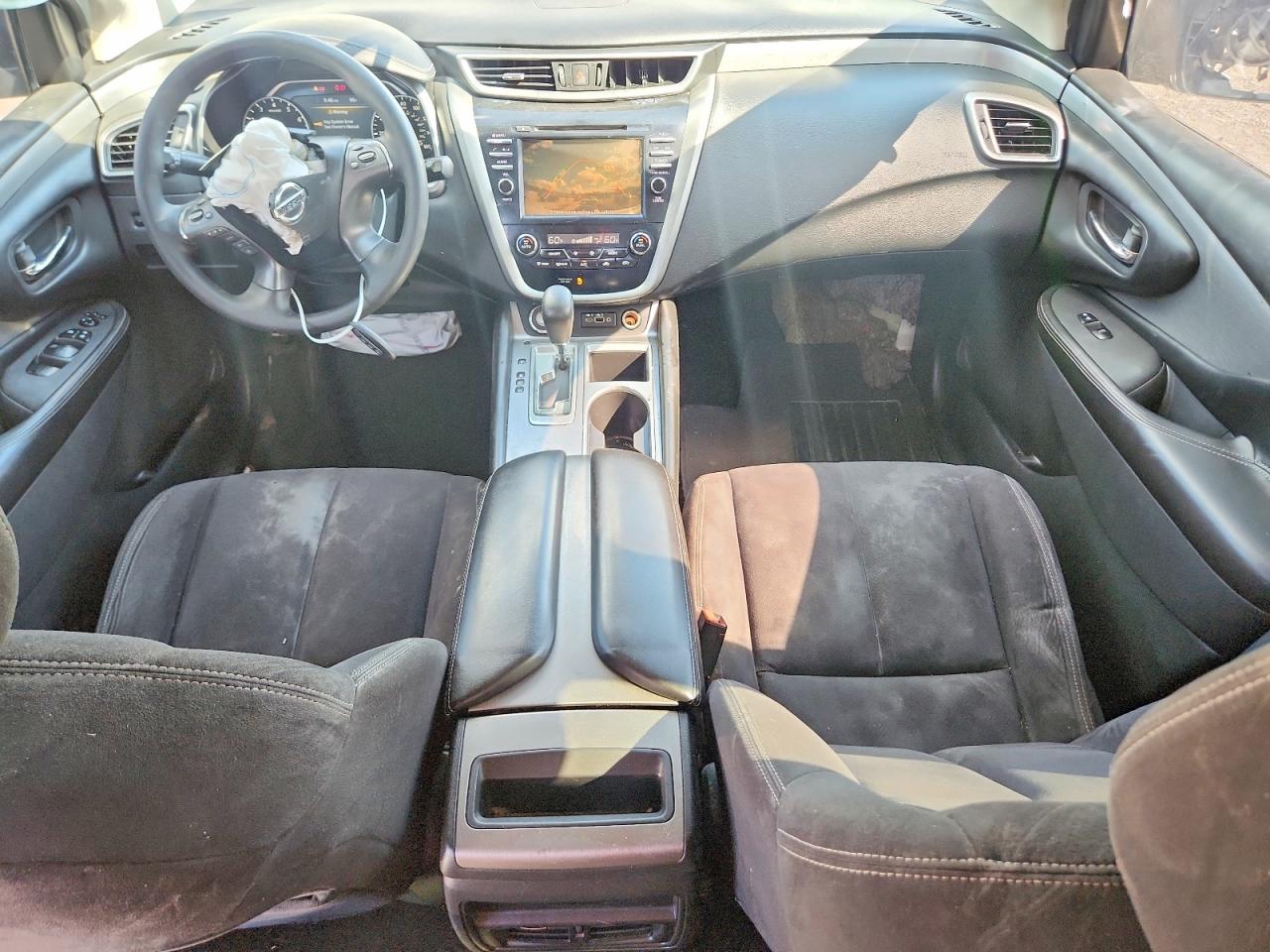 Nissan Murano S