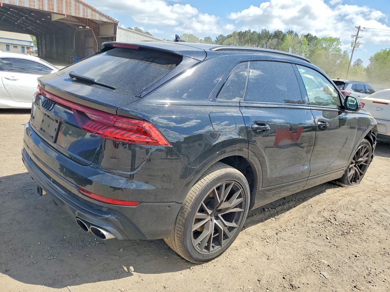 Audi Sq