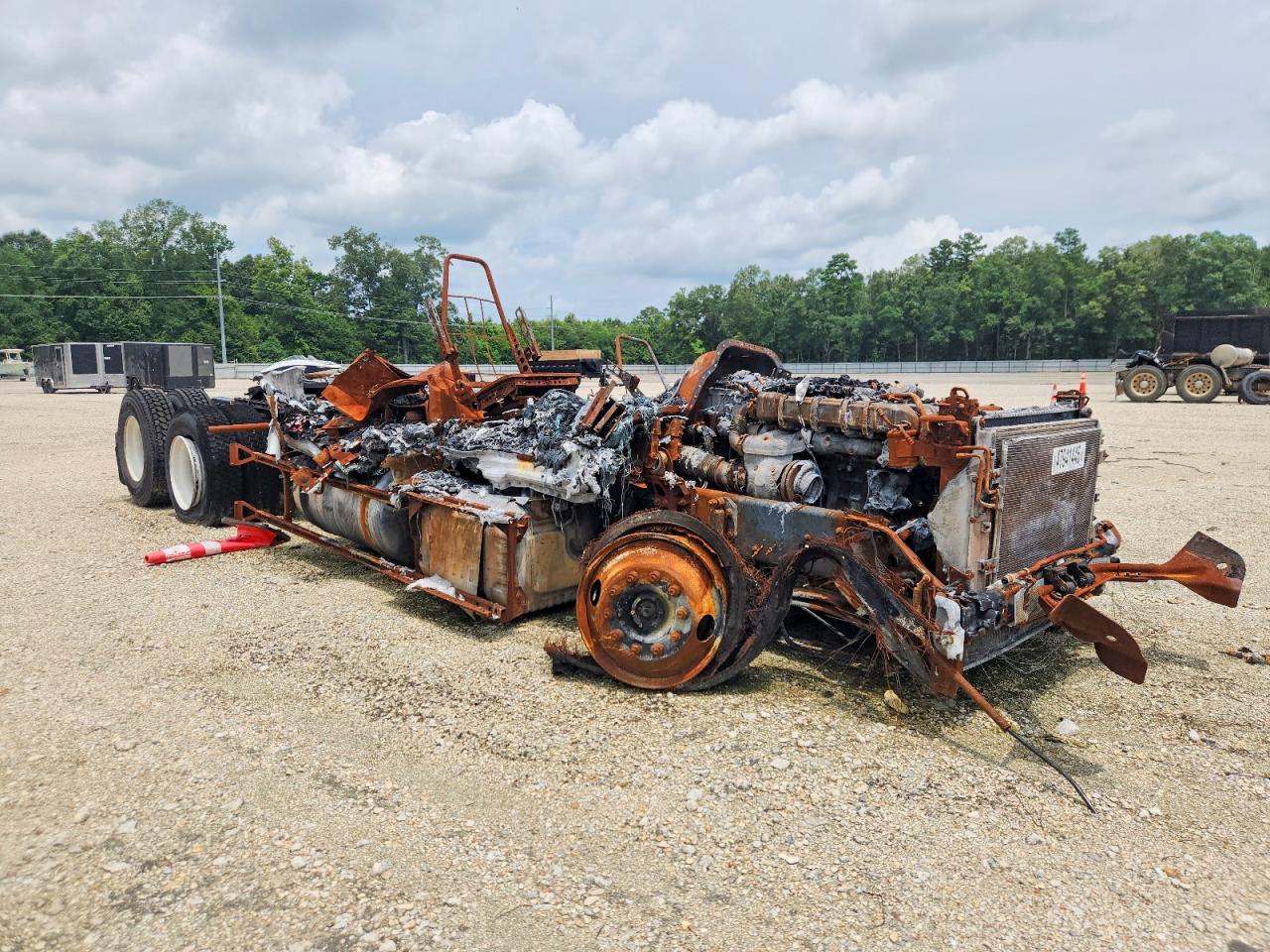 Salvage Freightliner Cascadia 126 Image