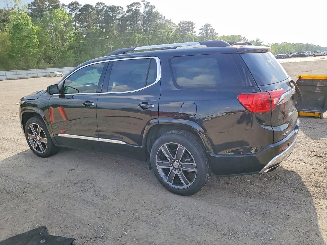 GMC Acadia Denali