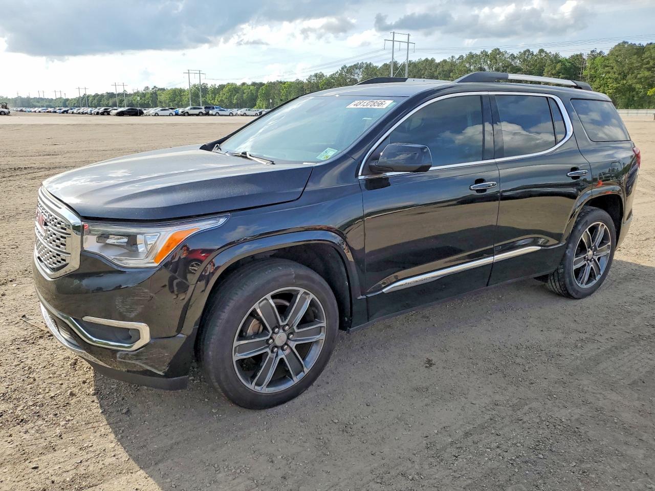 Salvage GMC Acadia Image