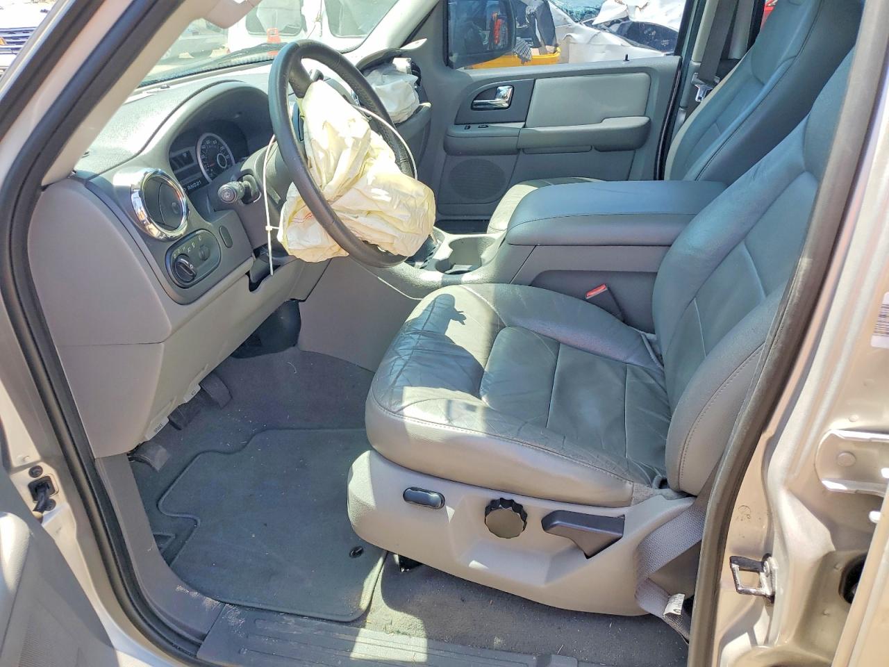 Ford Expedition Xlt