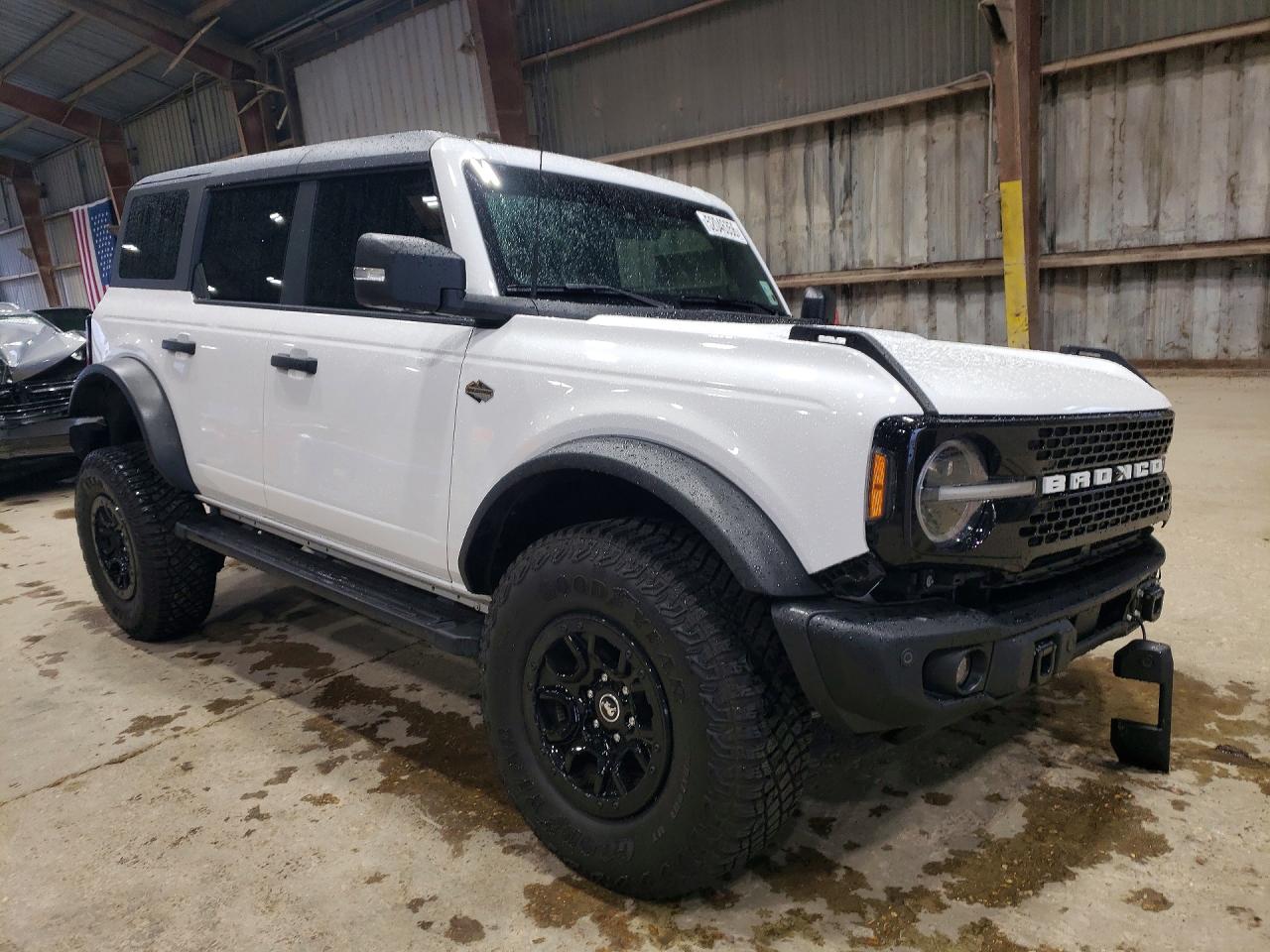 Ford Bronco Base