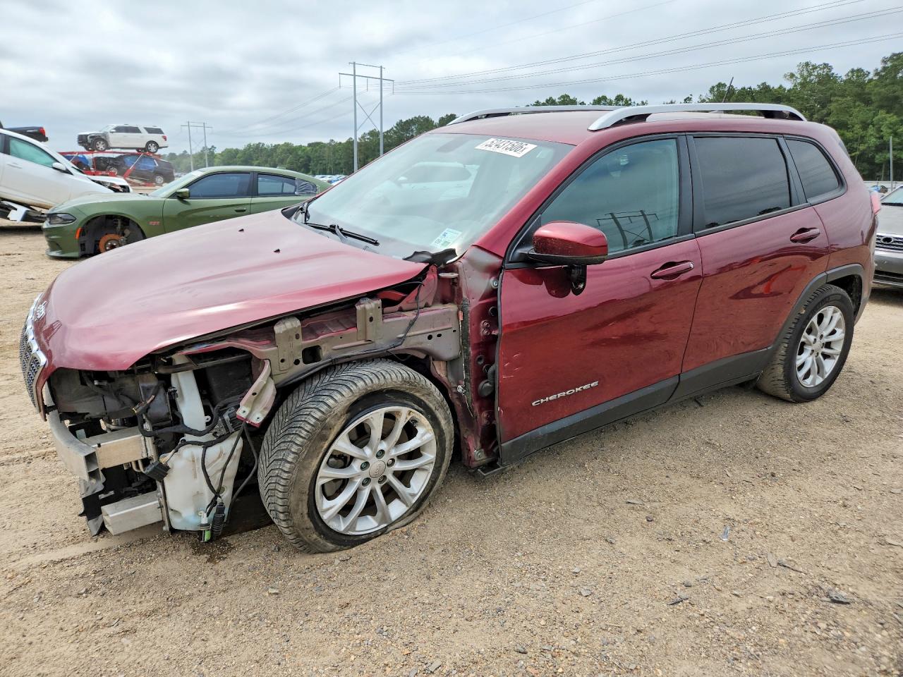 Salvage Jeep Grand Cherokee Image