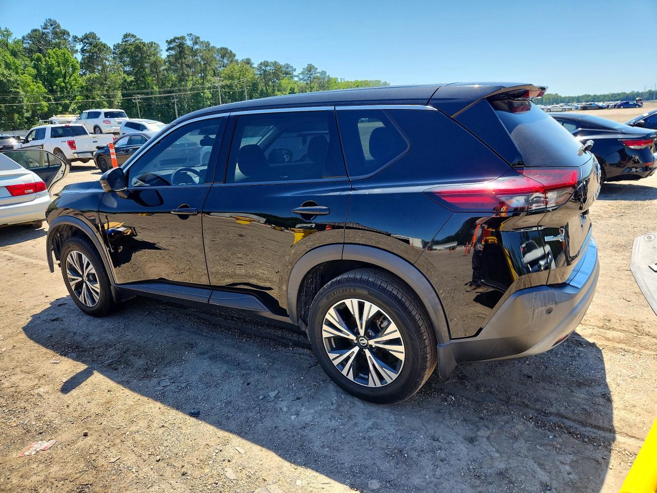 Nissan Rogue Sv