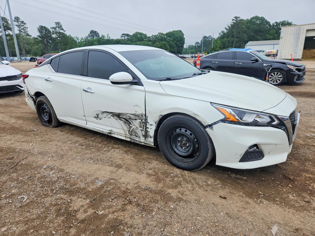 Nissan Altima S