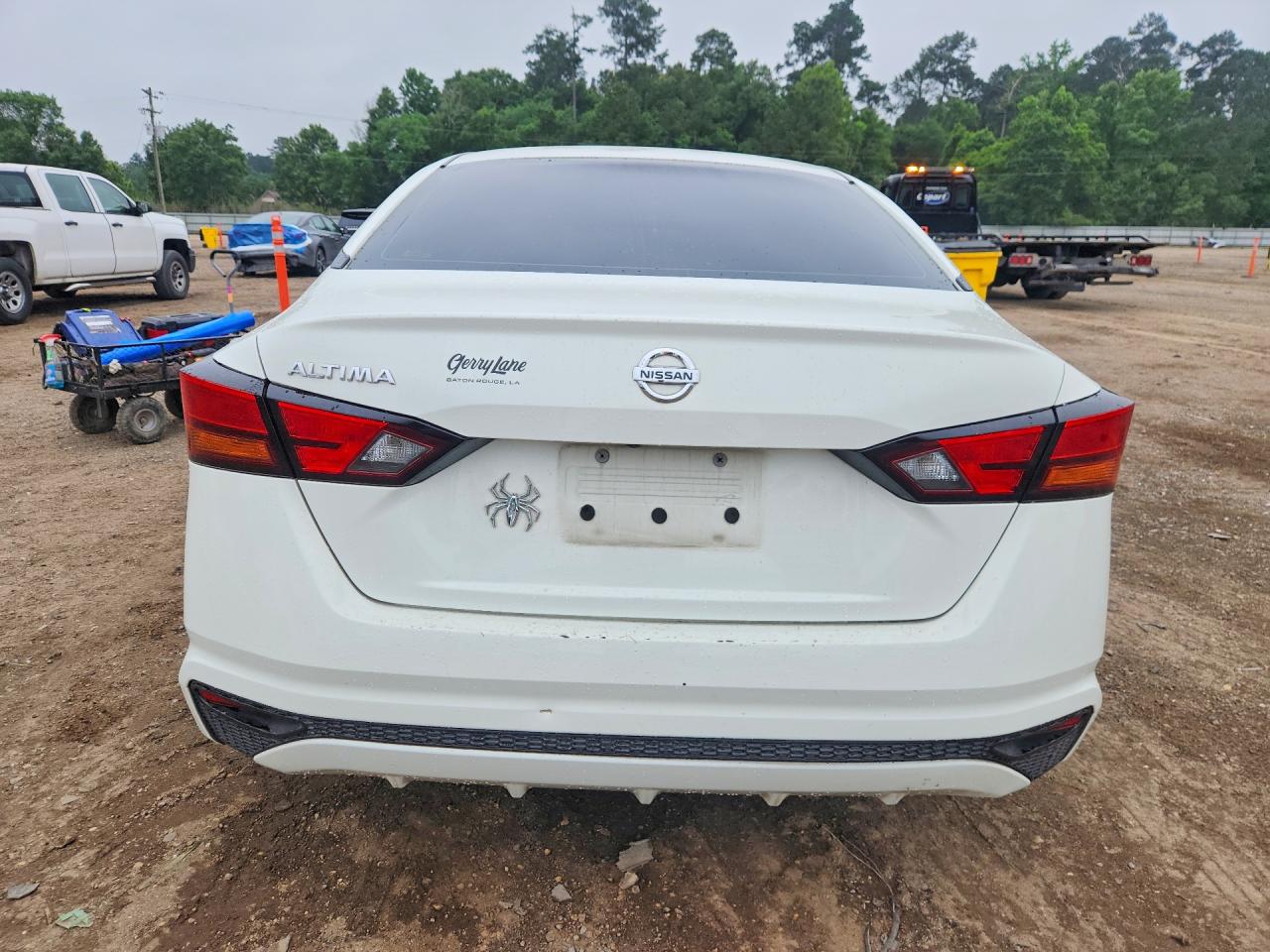 Nissan Altima S
