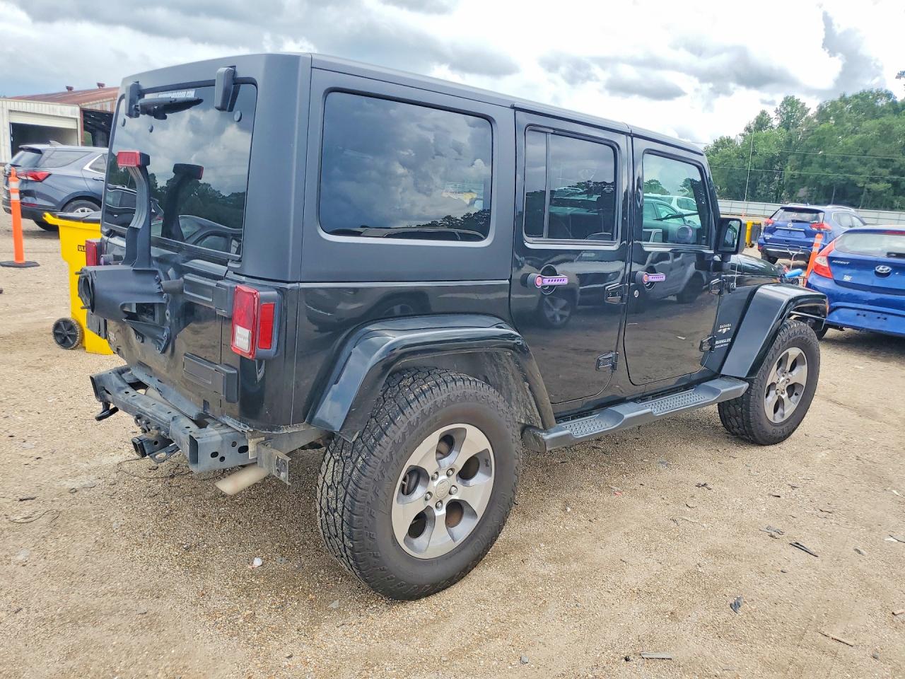 Jeep Wrangler Sahara