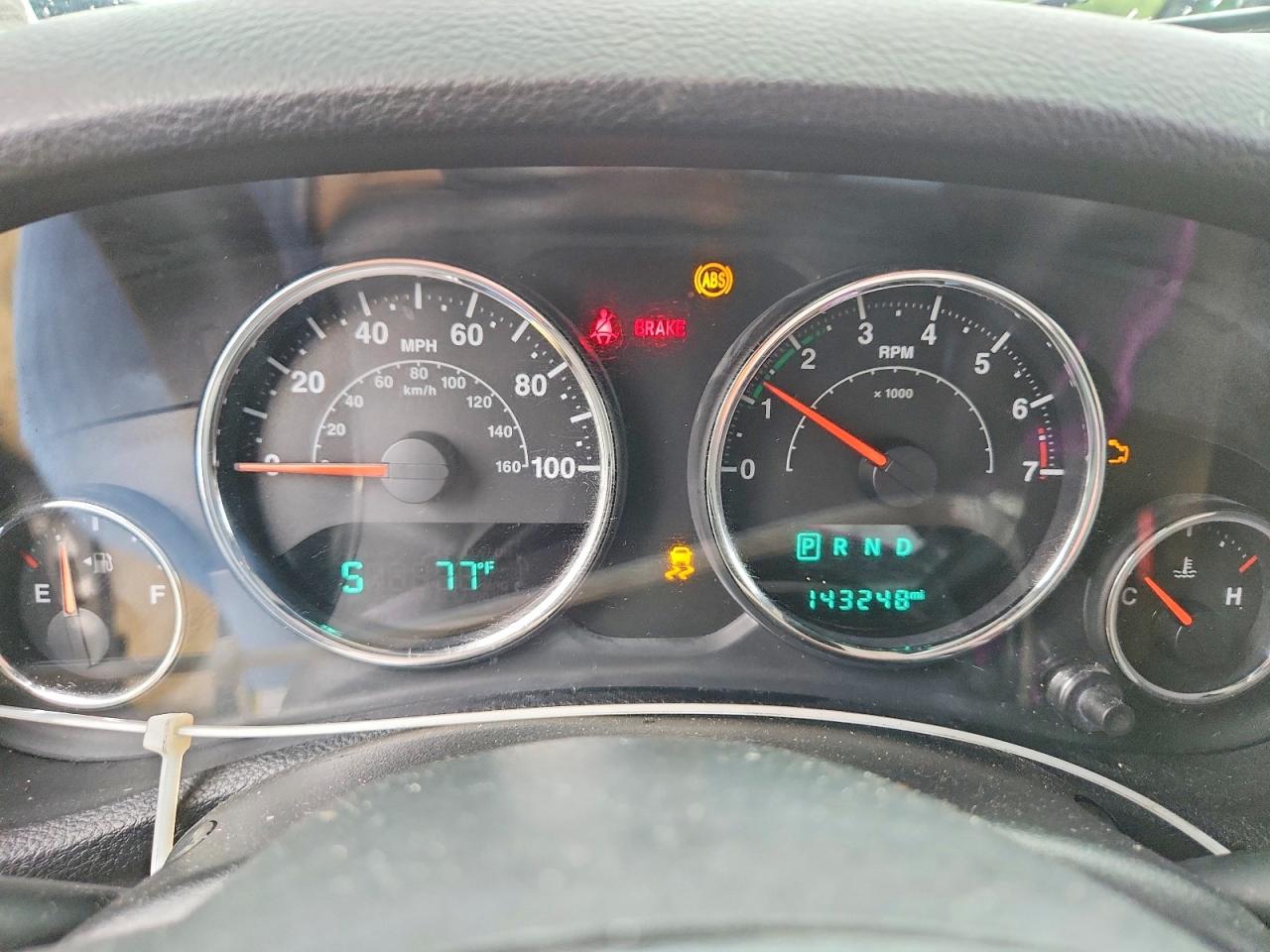 Jeep Wrangler Sahara