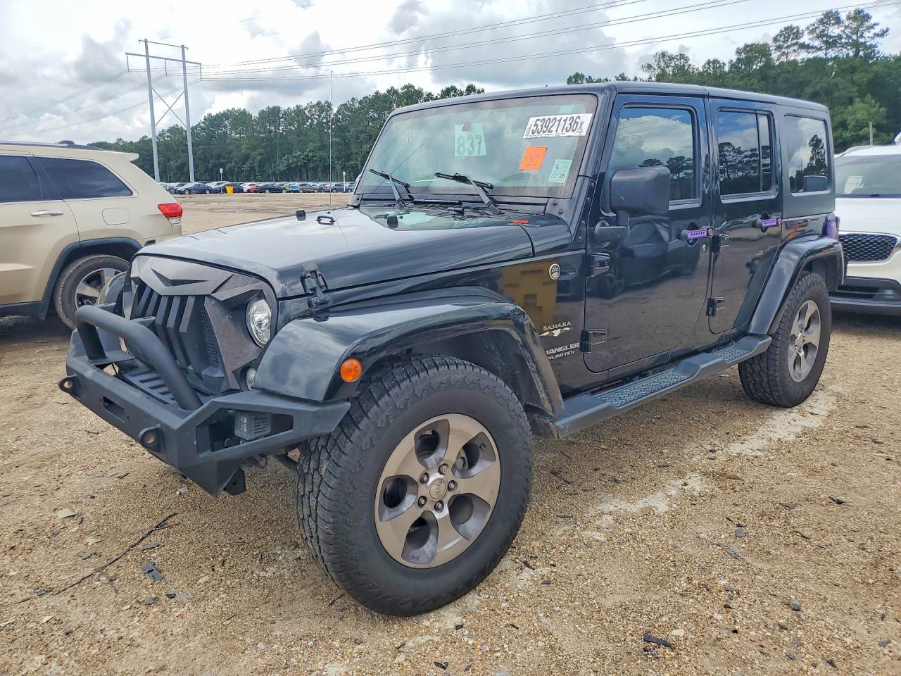 Salvage Jeep Wrangler Image