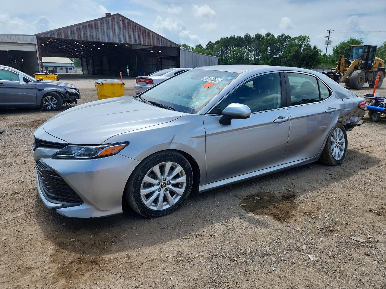 Salvage Toyota Camry Image