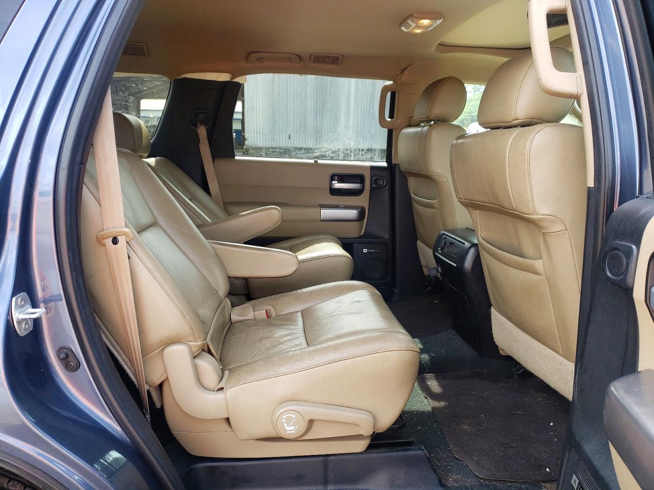 Toyota Sequoia Limited