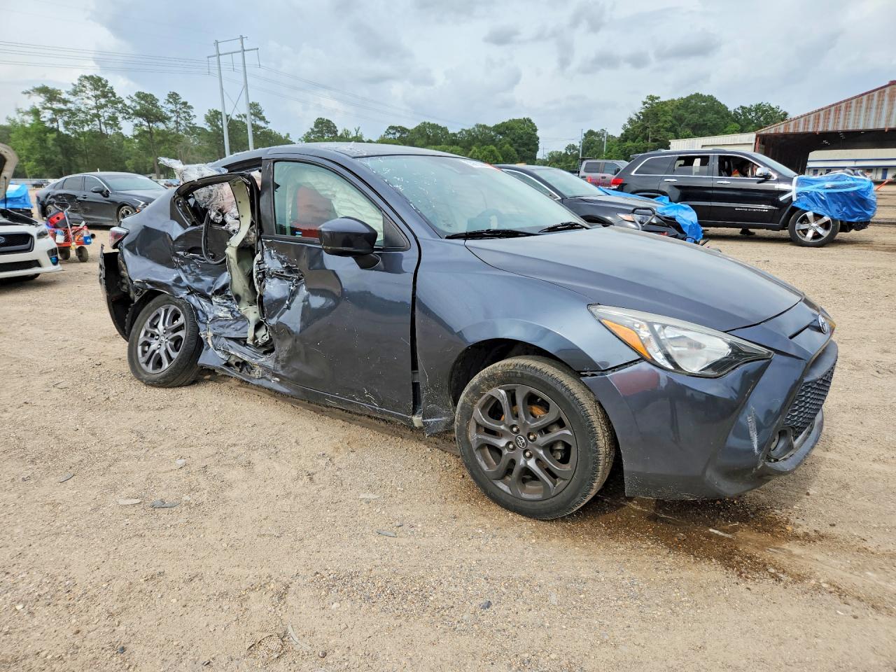 Toyota Yaris Le