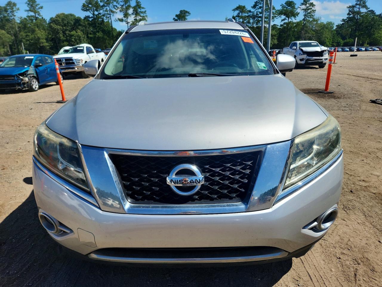 Nissan Pathfinder Platinum