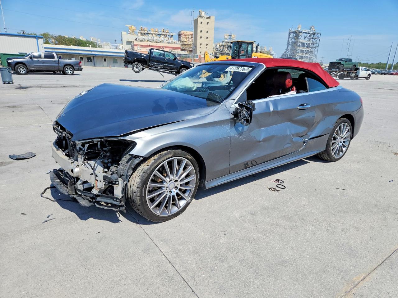 Salvage Mercedes-Benz C-Class Image