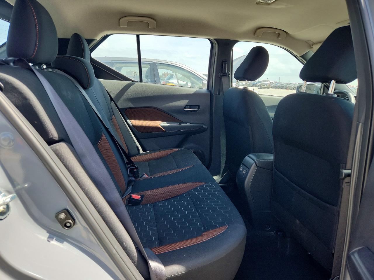 Nissan Kicks Sr
