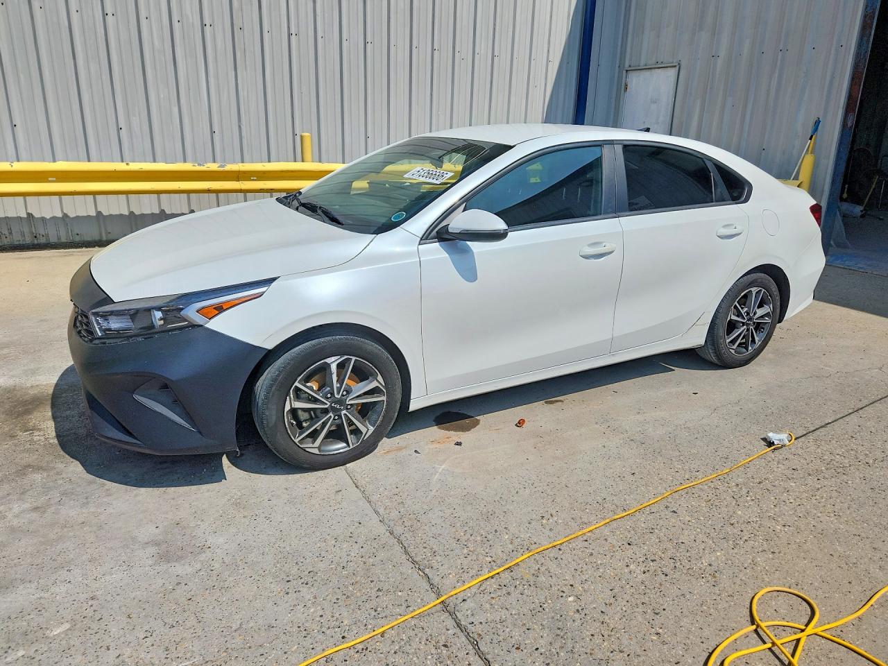 Salvage Kia Forte Image