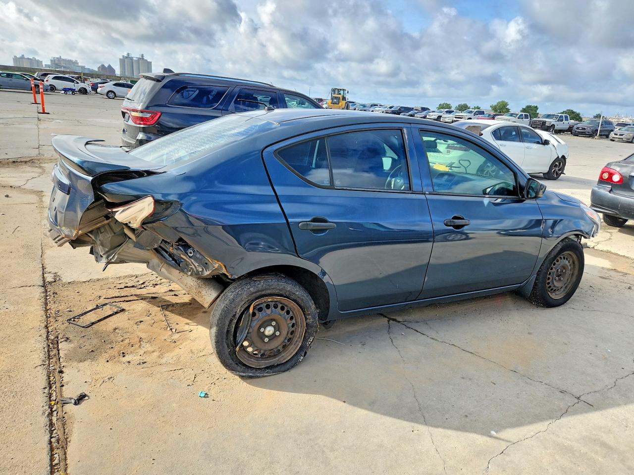 Nissan Versa 1.6 S Plus