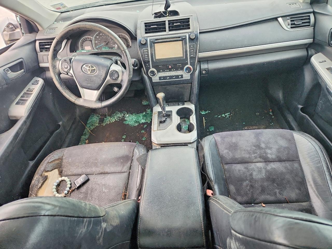 Toyota Camry Se V6