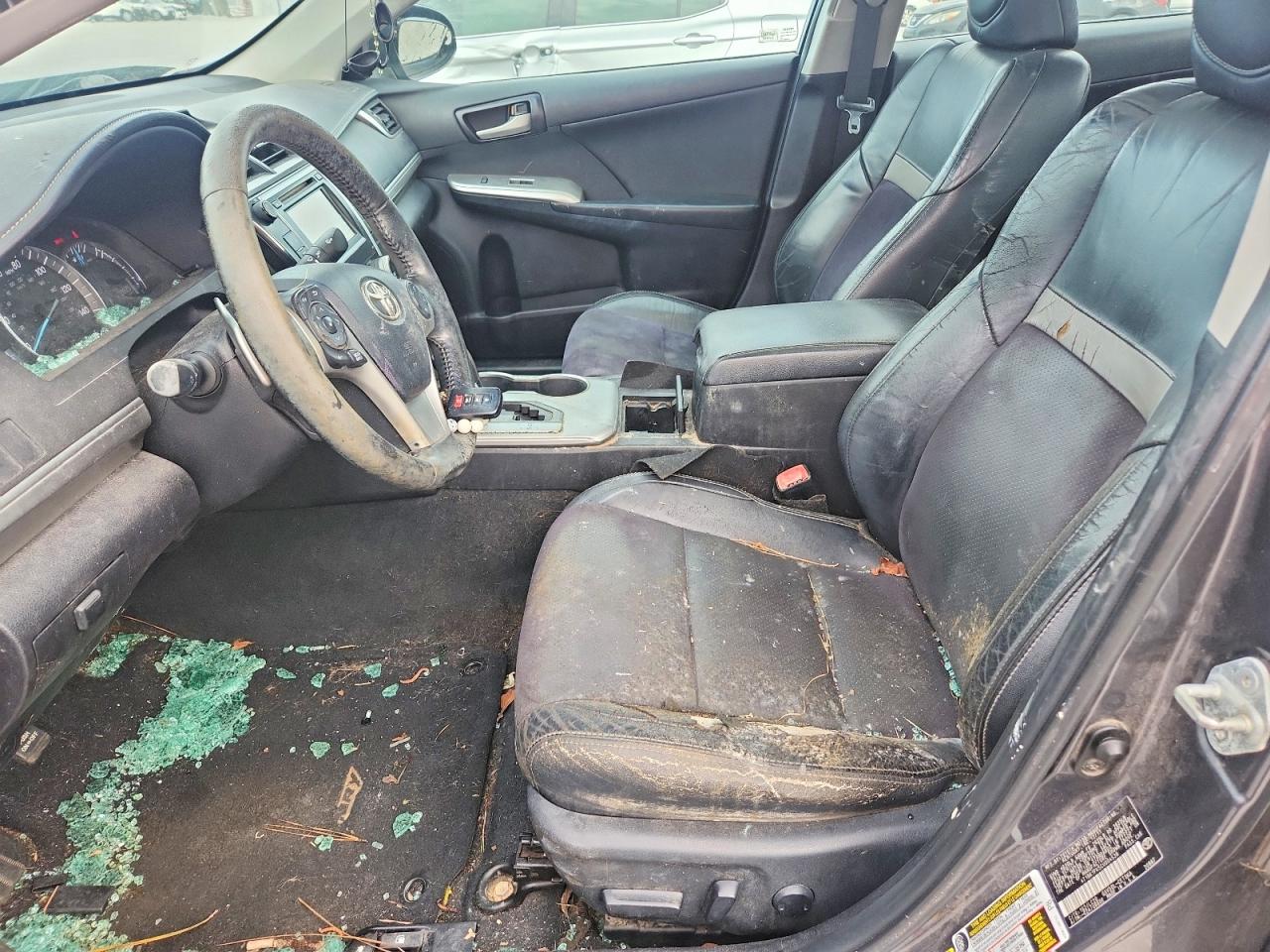Toyota Camry Se V6
