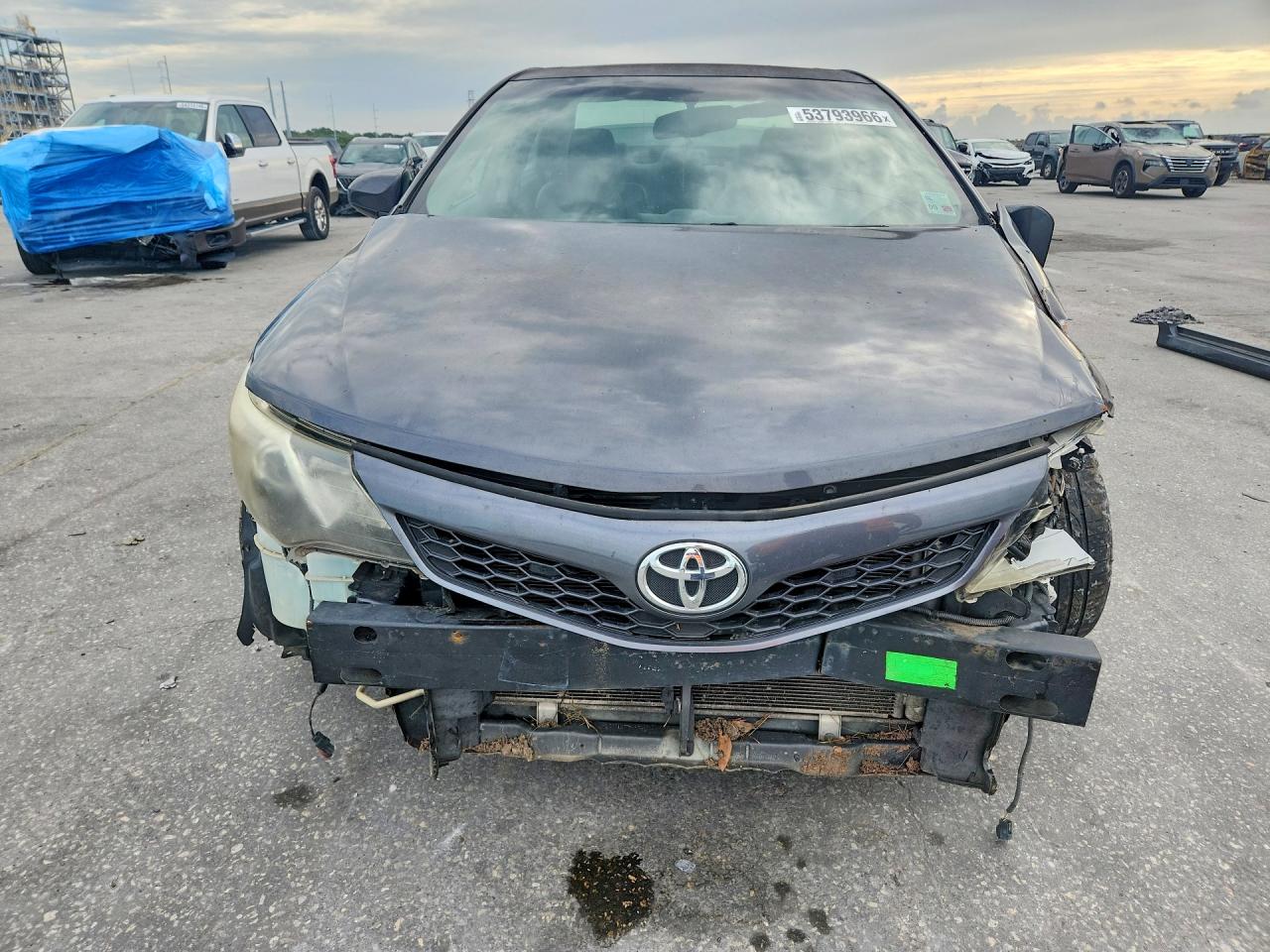 Toyota Camry Se V6