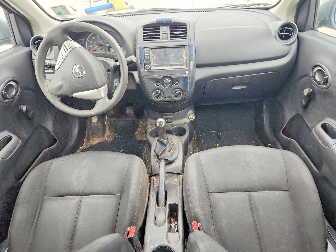 Nissan Versa S
