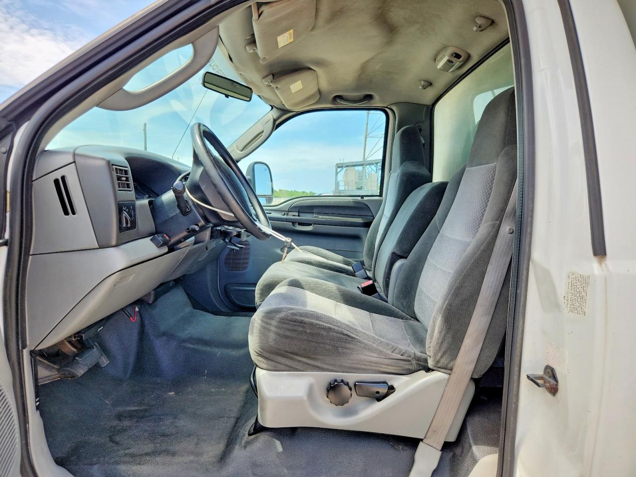 Ford F-550