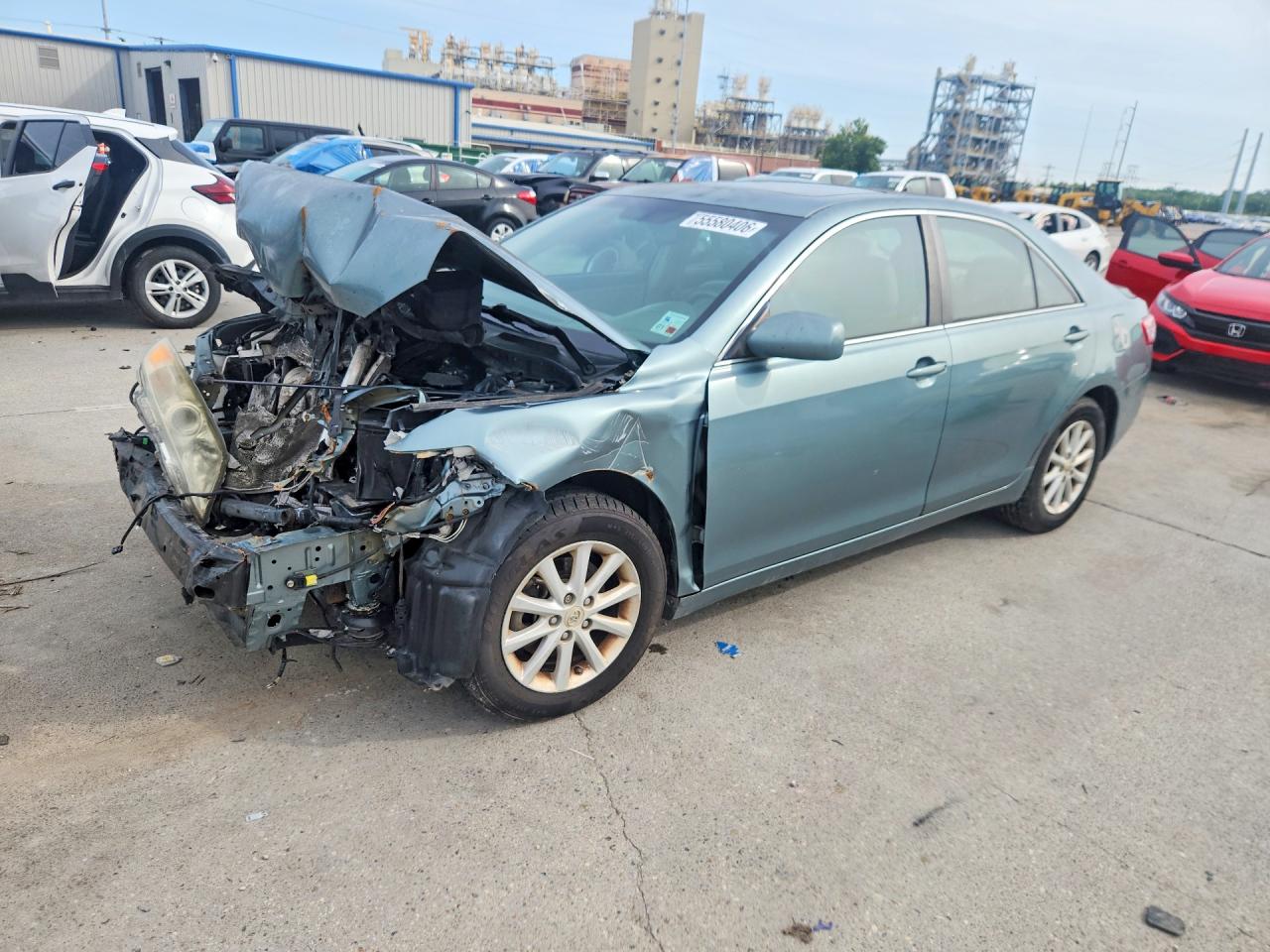 Salvage Toyota Camry Image