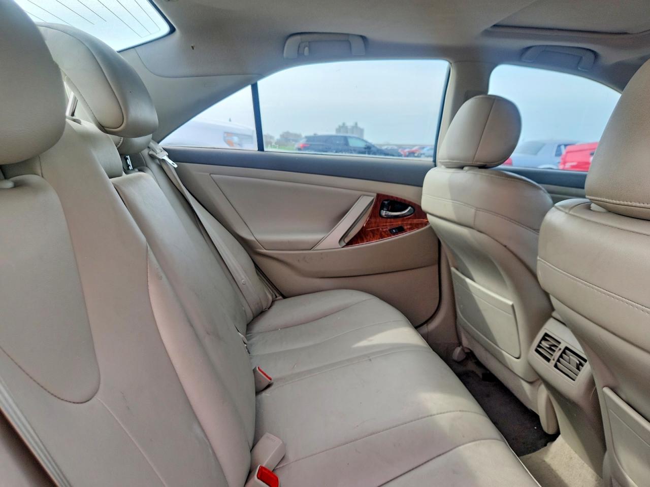 Toyota Camry Xle