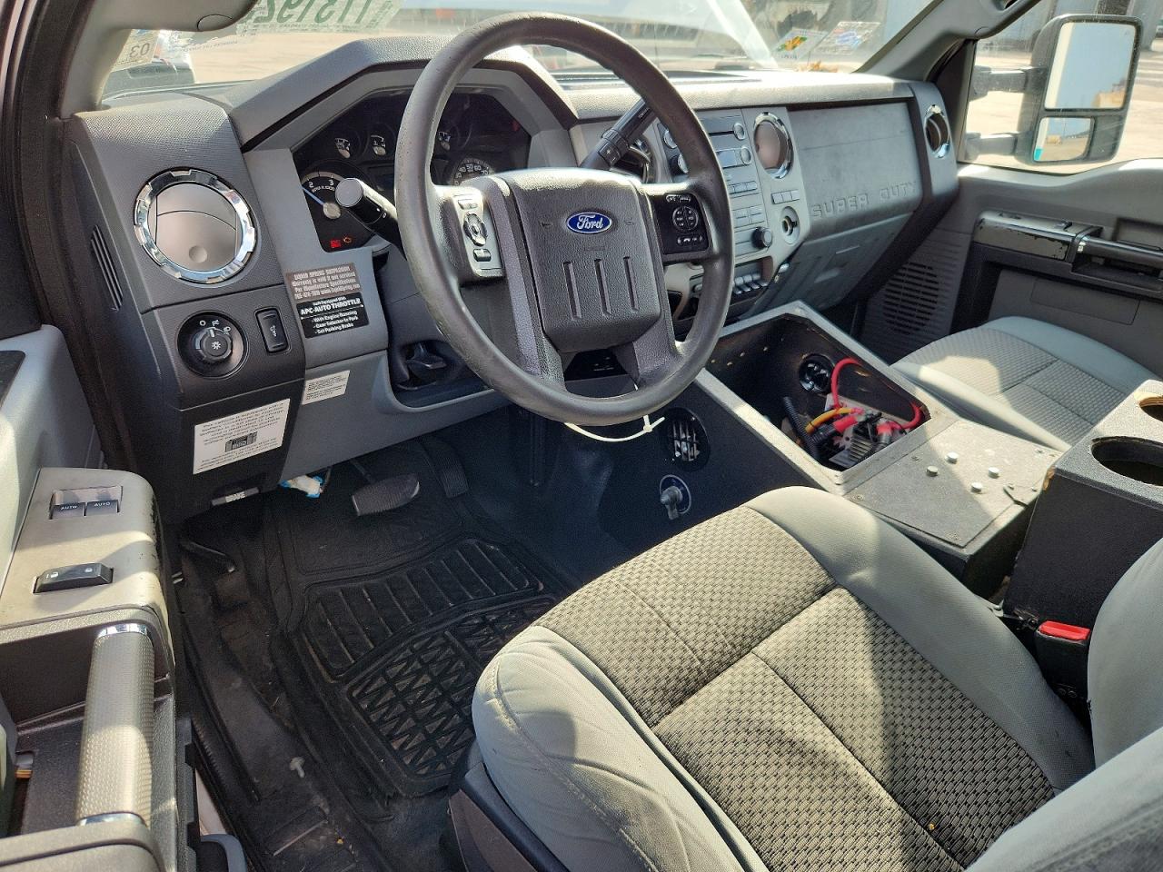 Ford F-550 Super Duty