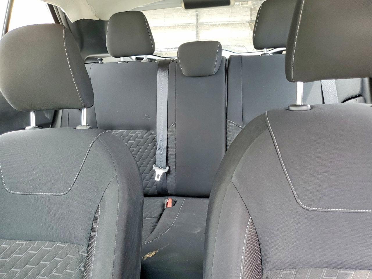Nissan Kicks S