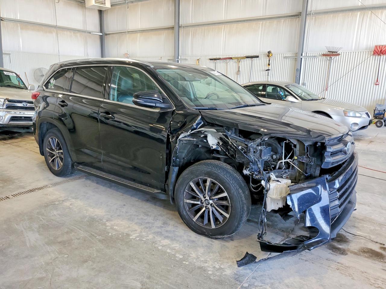 Toyota Highlander Xle