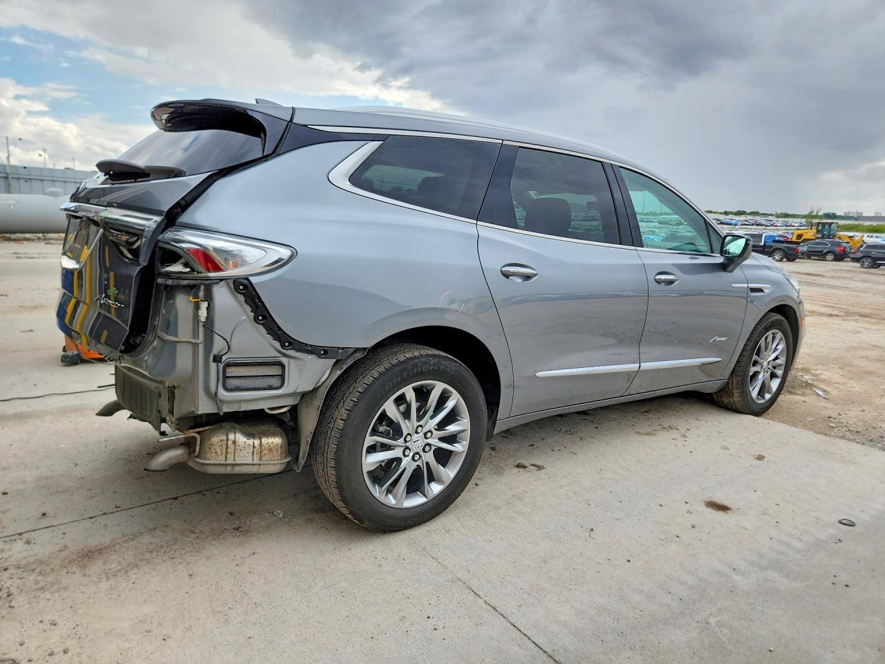Buick Enclave Avenir