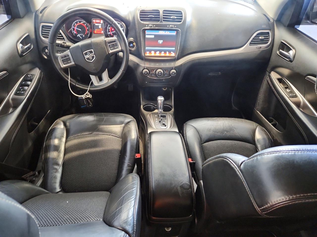 Dodge Journey Crossroad