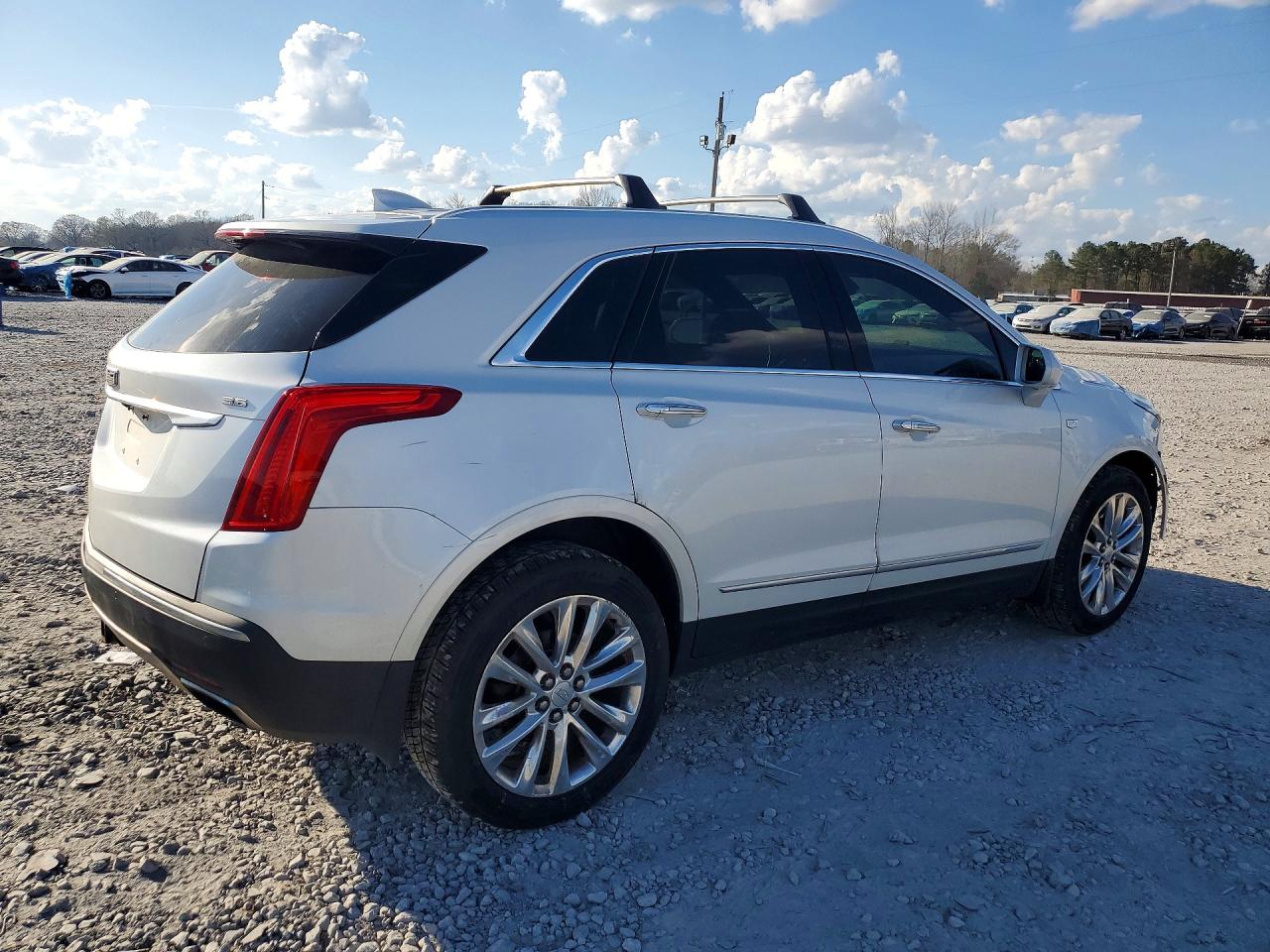 Cadillac XT5 Platinum