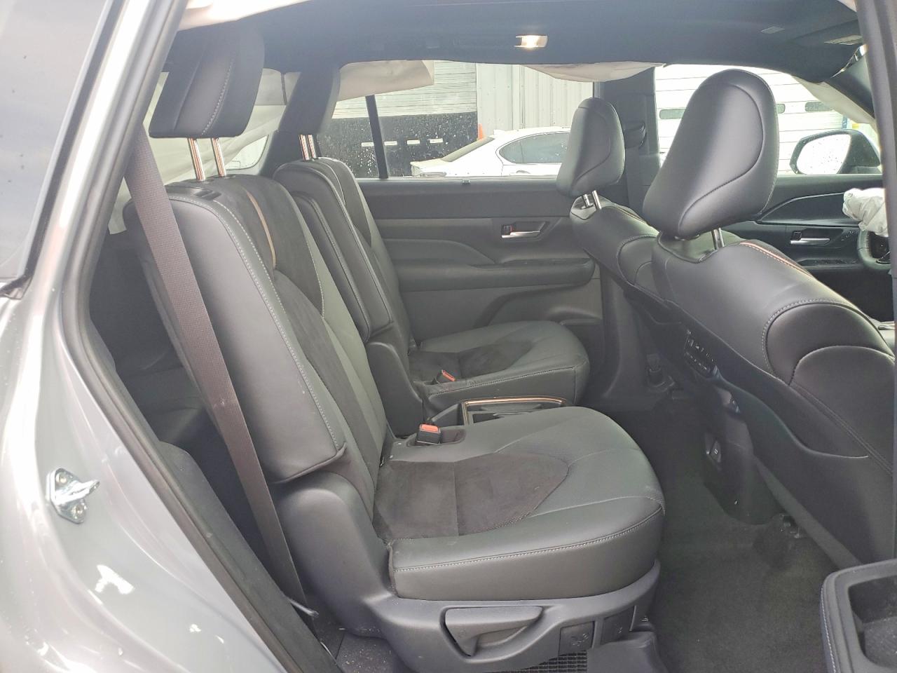 Toyota Grand High Max Limited
