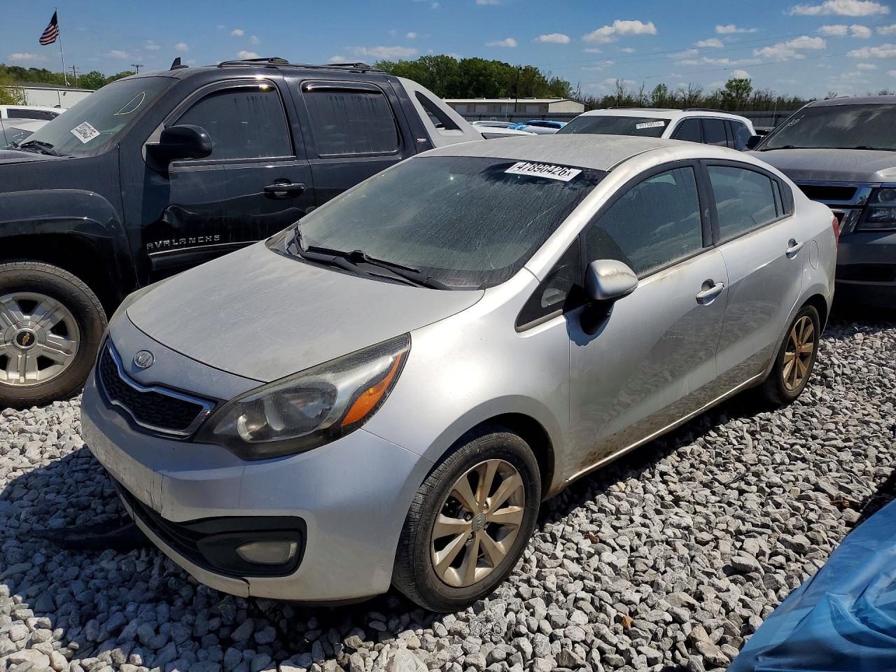 Salvage Kia Rio Image