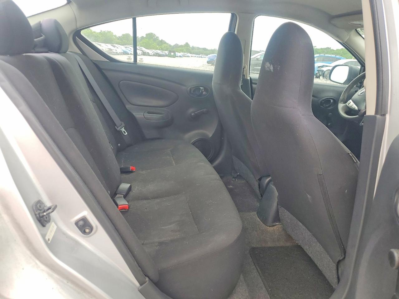 Nissan Versa 1.6 S Plus