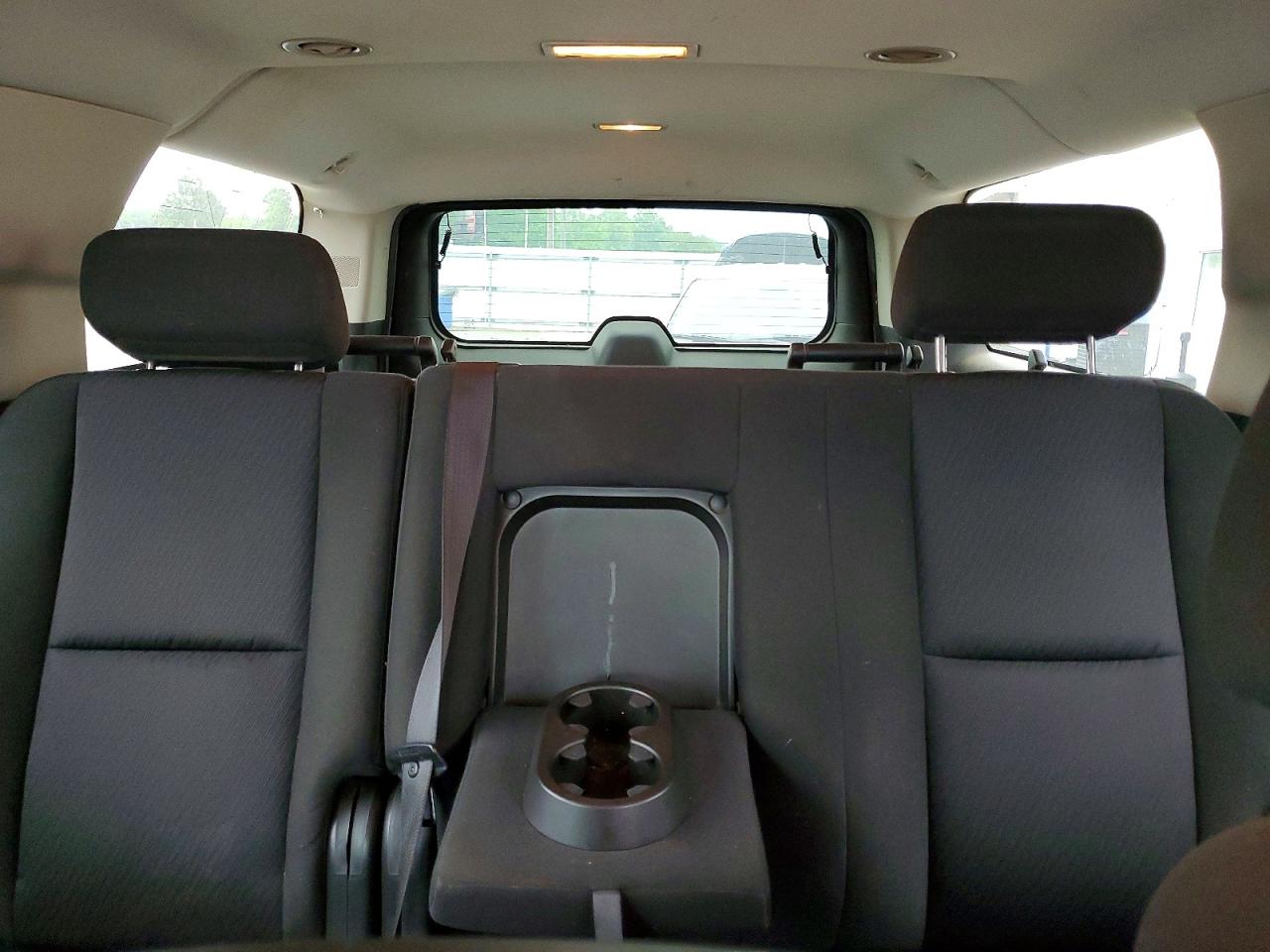 Chevrolet Suburban C1500 Ls